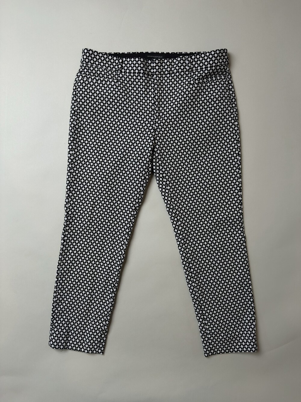 Banana Republic Pants Womens 4 Black White Sloan Crop Diamond Geometric Stretch